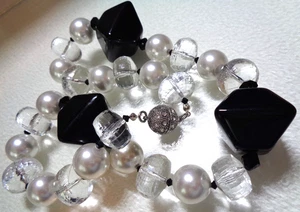 Vintage, Acrylic, Faux Pearls, Massive Black/Clear/White Necklace. - Picture 1 of 4