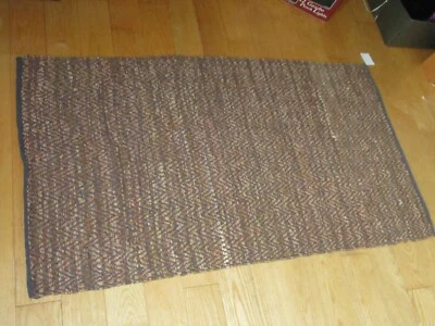 Alfombra Tejida a Mano Cuero Boho Marrón 34" por 61" NUEVA NUEVA CON ETIQUETAS Foto 1 de 4