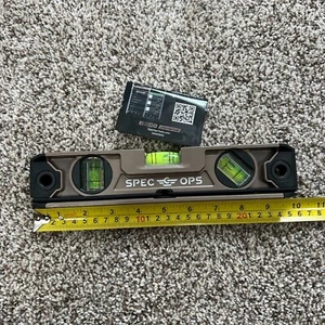 10 In. Magnetic Torpedo Level, Tourniquet Bungee System, 33% Larger Block Vial - Picture 1 of 3