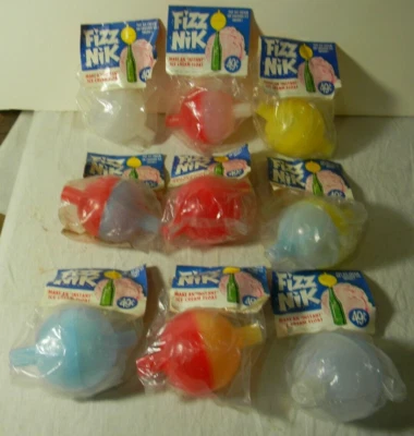 One Astro Fizz Nik 1961 nave espacial soda pop helado flotador como nuevo en paquete Foto 1 de 4