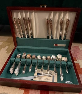 VTG 51pc 1847 Rogers Bros Silverplate Springtime Silverware Set w/ Chest AS IS - Picture 1 of 23