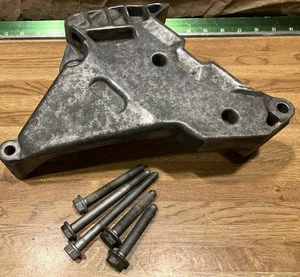 2005 2006 VW Engine Mount Bracket 1.9L BRM PD TDI MK5 Jetta Golf 03G199207F - Picture 1 of 9