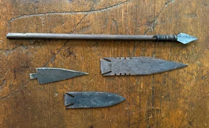 4 artefactos antiguos de punta de flecha de metal para comercio de pieles Windwalker Calhoun década de 1800 - Imagen 1 de 13