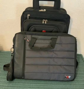 2 Swiss Gear Smart Laptop Backpack Computer Organizer Carrying Bag Lot Black NEW - Afbeelding 1 van 12