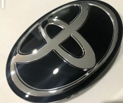 TOYOTA COROLLA 16-19 emblemas RAV4, AVALON 15-18 C-HR 17-19 logotipo de parrilla delantera Foto 1 de 4