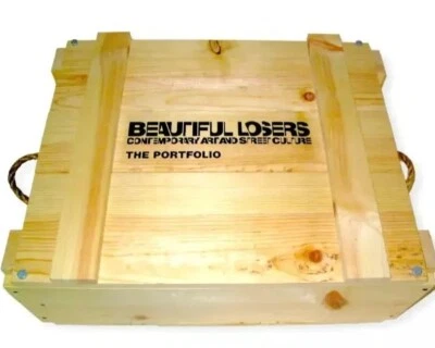 Hermosa caja portafolio de perdedores 2006 edición limitada de 30 Kaws, Fairey, McGee, OBEY Foto 1 de 4