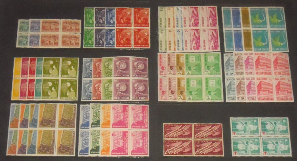 Южный Вьетнам 1956-62 12 комплектов в блоках 4 NH - Изображение 1 из 1
