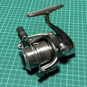 Shimano 05 Twin Power 2500S - Picture 1 of 6