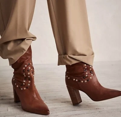 Bota Occidental Free People Dakota Gamuza Tachonada en Jengibre Snap Talla 6 NUEVA Foto 1 de 4