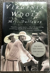 Mrs. Dalloway by Virginia Woolf Paperback - Picture 1 of 3