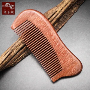 Hochwertige chinesische rote Sandale Holzkamm feinzahnige Haarkammbürste kostenloser Versand - Bild 1 von 5