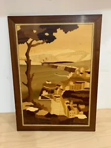 "Escena de ciudad de pueblo con incrustaciones de madera de marquetería vintage de 15"" x 11""" - Imagen 1 de 12