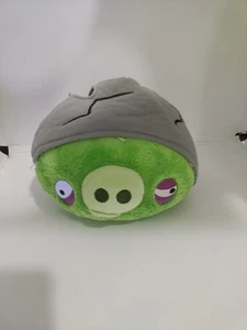 Angry Birds Plush 5" No sound Corporal Pig Cracked Helmet Bad Piggies - Picture 1 of 6