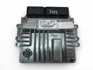 OP1316 KIA Engine Control Unit ECU 39130-2A300 - Picture 1 of 5