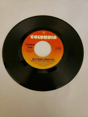 1977 Maynard Ferguson - Gonna Fly Now - Columbia (45RPM 7”Single)(J557)  - Image 1 of 2
