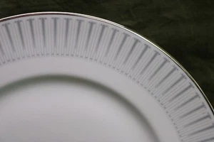 Furstenberg COLONNADE Dinner Plate White Grey Spokes Platinum Trim Germany - Picture 1 of 4