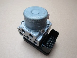 Honda CRF 300 L 2020 5,596 miles ABS pump control unit module Nissin (13908) - Picture 1 of 9