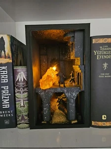 Lotr Book Nook, Erebor, Smaug and Thorin, Hobbit Book Nook - Imagen 1 de 9