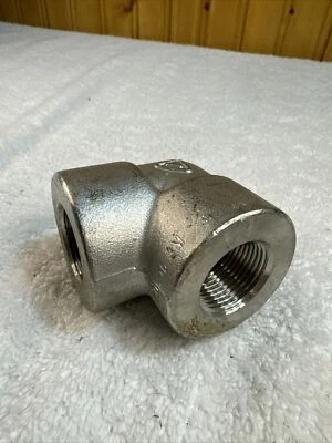3/4" 3000 (3M) Female (NPT) 90° Elbow Forged 316 / 316L Stainless Steel - Image 1 of 4
