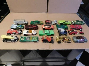 LOT OF 20 HOT WHEELS CARS TRUCKS VARIOUS YEARS #2 - Picture 1 of 12