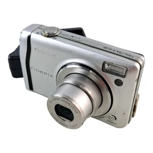 PARTS ONLY - Fujifilm FinePix F40fd 8.3MP CCD 3x Compact Digital Camera - Picture 1 of 9