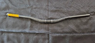 Manillar elevador de carbono RaceFace Next R 35 800 mm 35 mm de elevación Foto 1 de 2