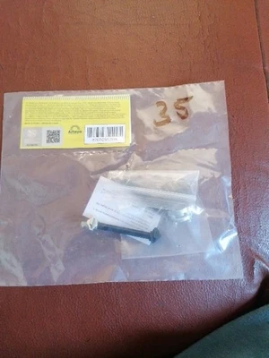 1/4 DEAGOSTINI Costruire Il Yamaha YZR-M1 Valentino Rossi Moto Parte Numero 35 - Immagine 1 di 2