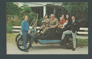 Postkarte Lyndon B Johnson & sein Modell T Ford gleicher Typ besaß sein Vater - Bild 1 von 1