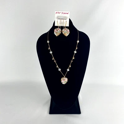 Betsey Johnson Necklace & Earrings Set Pink Cluster Hearts Pearls Crystal Flower - Image 1 of 4