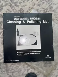 Laser Video Disc And Karaoke Disc Cleaning And Polishing Mat - Picture 1 of 5