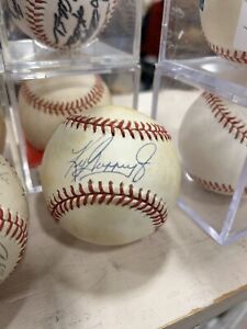 Ken Griffey Jr. Signed Autographed baseball Beckett online verification