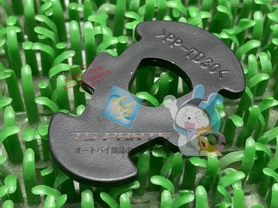 WR250R Front Turn Signal Stays - In Stock, Ready to Ship. Genuine Yamaha Bra... — 第 1/4 张图片