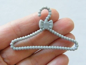 20 Hangers grey dollhouse miniature P103 - Picture 1 of 4