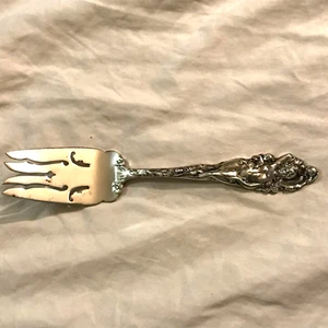 Reed & Barton Love Disarmed Sterling Pierced Serving Fork 7 7/8" - Picture 1 of 7