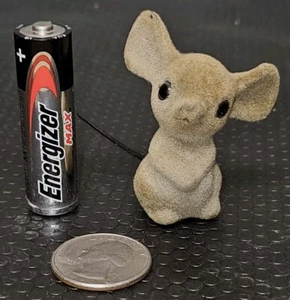 Braune Maus Figur beflockt Mid Centry Modern 2" große Figur ** wie abgebildet LESEN ** - Bild 1 von 10