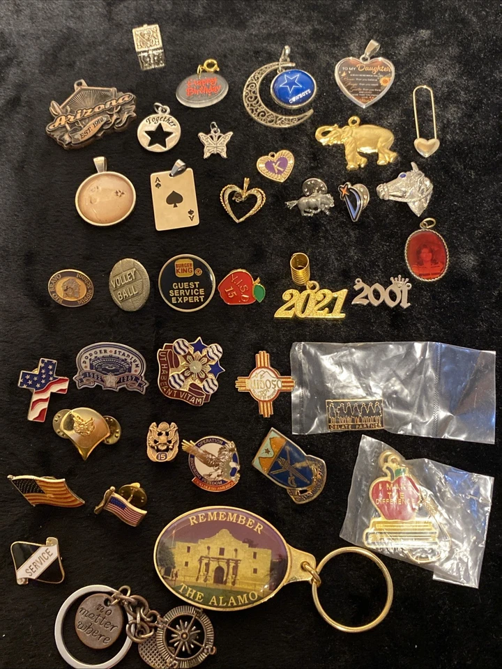 Mixed Style Pin Brooches Lot Of 38 Pins, Pendants - Image 1 of 4