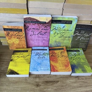 Lot Of 8 Folger Paperbacks Romeo Richard Temptest Winters Tale - Picture 1 of 12