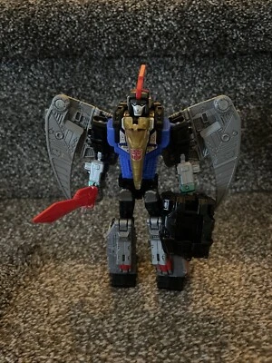 Transformers: Generations Power of the Primes Deluxe Class Dinobot Swoop - Image 1 of 4