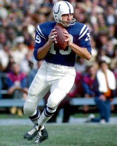 Baltimore Colts JOHNNY UNITAS Glossy 8x10 Photo Football Print Poster - Picture 1 of 1