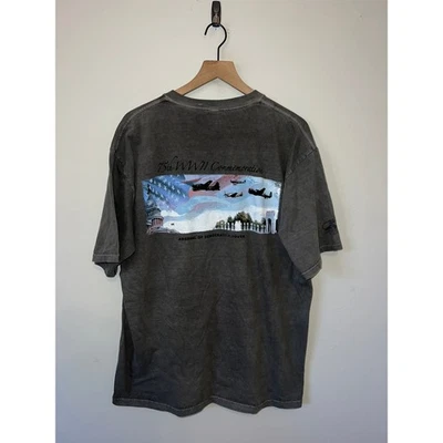 Camisa De Colección Crazy Shirts Camiseta Gris Conmemoratón Segunda Guerra Mundial Segunda Guerra Mundial De Colección 2X Foto 1 de 4