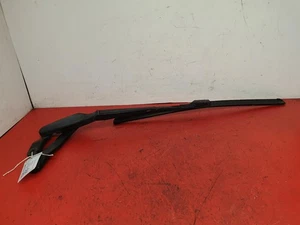 MERCEDES E-CLASS NEARSIDE FRONT WIPER ARM LH 2017 2 DOOR COUPE - Picture 1 of 9