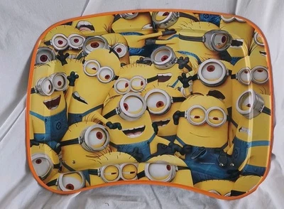 Bandeja de aperitivos de metal para niños Despicable Me Minions Foto 1 de 4