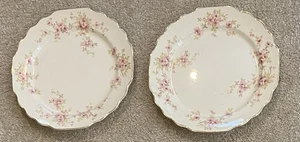 Beautiful W S George Lido Dinner Plates (2) White Scalloped With Gold Rim 1940’s - Picture 1 of 5