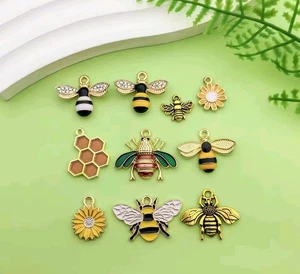 5er Set Charms Bienen Natur  | Anhänger Honigwabe OutdoorEmaille | DIY Schmuck - Bild 1 von 1