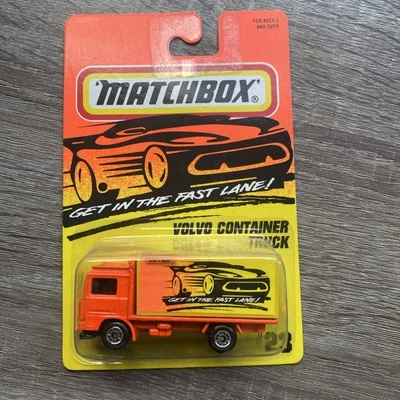 1995 MATCHBOX SUPERFAST #23 VOLVO CONTAINER TRUCK GET IN THE FAST LANE NEW - Image 1 of 3