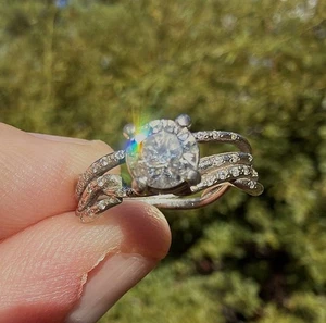 Anillo de diamantes naturales brillantes vintage de oro blanco macizo de 14 k de 0,66 quilates - corte redondo de alambre - Imagen 1 de 6