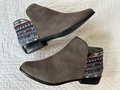 Sbicca Vintage Collection Western Inspired Women Ankle Boots Gray Suede Size 8 - Image 1 of 4