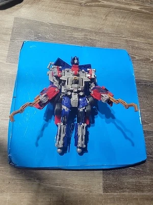 Transformers Revenge of the Fallen Leader Class Battle Hooks Optimus Prime - Image 1 of 4