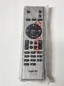 NEW GENUINE ORIGINAL Sanyo RB-UB1475M AUYDIO SYSTEM REMOTE CONTROL - Picture 1 of 4
