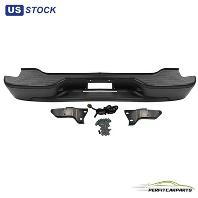 Black Rear Bumper Assembly For 2000-2006 Chevrolet Tahoe Suburban 1500 Yukon XL Foto 1 de 4